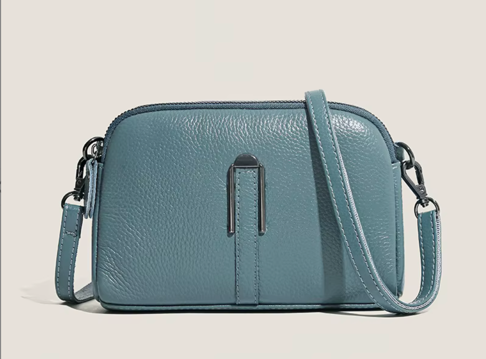 Ario Cutie Crossbody Bag